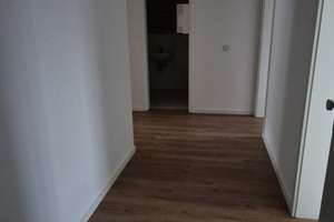 Hier wartet Ihre zentrumsnahe 2 Raumwohnung auf Sie! ;-) – Hainstraße 37, 9130 Sonnenberg, Chemnitz – Vorschaubild 3