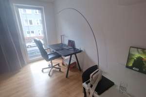 **1,5 ZKDB,  renoviert, nur RWTH und FH Studenten, 724 € Warm, mit Strom und Internet, ab 01.08.26**