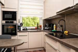 4 Zimmer Wohnung. Wohnkomfort, Balkon, Einbauküche in gefragter Lage von Salzgitter-Lebenstedt – Die vollständige Adresse der Immobilie erhältst du vom Anbieter., 38226 Lebenstedt, Salzgitter – Vorschaubild 6