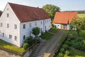 Wohnen und ungestört arbeiten in ländlicher Idylle – Die vollständige Adresse der Immobilie erhältst du vom Anbieter., 86643 Rennertshofen – Vorschaubild 3