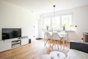 KEINE KÄUFERPROVISION Schick sanierte Erdgeschosswohnung mit Westbalkon in Bielefeld Sennestadt – Die vollständige Adresse der Immobilie erhältst du vom Anbieter., 33689 Sennestadt, Bielefeld – Vorschaubild 2
