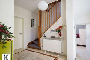 Repräsentative Villa – Stilvolles Wohnen im Herzen von Bad Dürkheim – Die vollständige Adresse der Immobilie erhältst du vom Anbieter., 67098 Bad Dürkheim – Vorschaubild 13