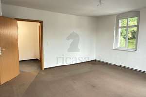 Kapitalanlage mit Perspektive! 2-Raum-Dachgeschosswohnung mit Entwicklungspotential im Erzgebirge – Die vollständige Adresse der Immobilie erhältst du vom Anbieter., 9235 Burkhardtsdorf – Vorschaubild 5