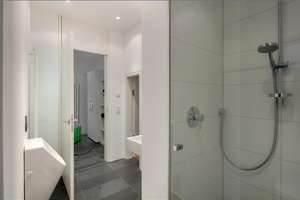 Möbliert: Designhaus mit weitläufigem Garten und viel Privatsphäre – 80997 Allach, München – Vorschaubild 20