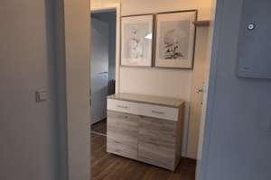 Exklusive, möblierte 2-Zimmer-Wohnung mit Balkon & Garage | Upscale Furnished 2-Room Apartment – Oettinger Straße 9, 86154 Oberhausen-Nord, Augsburg – Vorschaubild 12