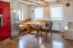 ~Charmantes Einfamilienhaus mit großem Grundstück und Ausbaureserve~ – Rems-Murr-Kreis – Vorschaubild 5