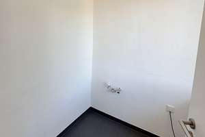 2-Zimmer-Wohnung mit Balkon in München-Milbertshofen – Nietzschestraße 9, 80807 Milbertshofen, München – Vorschaubild 3