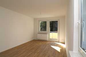 Hereinspaziert! 3 Zimmer, Balkon und Bad mit Dusche – Albert-Schweitzer-Straße 2, 9116 Chemnitz – Vorschaubild 7
