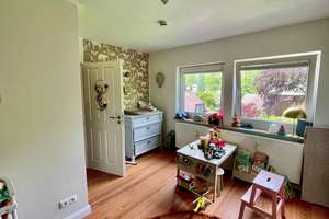 Wunderschöne Maisonette-Wohnung mit viel Raum und sonnigem Balkon in Groß Borstel – Die vollständige Adresse der Immobilie erhältst du vom Anbieter., 22453 Groß Borstel, Hamburg – Vorschaubild 11