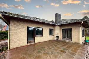 Grasberg / Attraktiver Bungalow mit großem Grundstück und Garage – Osterholz (Kreis) – Vorschaubild 3