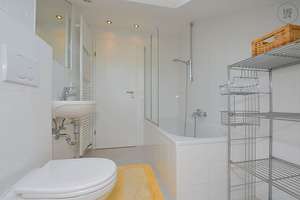 Wunderschöne Wohnung mit Balkon und tollem Blick in Stuttgart Feuerbach – Die vollständige Adresse der Immobilie erhältst du vom Anbieter., 70469 Lemberg/Föhrich, Stuttgart – Vorschaubild 4