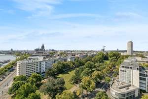 Domblick und noch viel mehr! 
Drei - Zimmer Etagenwohnung mit spektakulärer Aussicht – Die vollständige Adresse der Immobilie erhältst du vom Anbieter., 50668 Neustadt/Nord, Köln – Vorschaubild 4