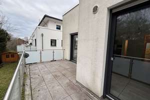 Großartige Wohnung mit Balkon & Tiefgarage in Paderborn–Stadtheide – Die vollständige Adresse der Immobilie erhältst du vom Anbieter., 33102 Kernstadt, Paderborn – Vorschaubild 4