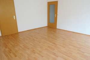Kleines Wohn-und Geschäftshaus in Werdau zu verkaufen!! – Die vollständige Adresse der Immobilie erhältst du vom Anbieter., 8412 Werdau – Vorschaubild 14