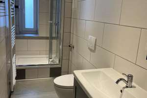 2-Zimmerwohnung mit Wintergarten und Tageslichtbad! Jetzt einziehen und wohlfühlen! – Bülowstraße 20, 4315 Volkmarsdorf, Leipzig – Vorschaubild 3