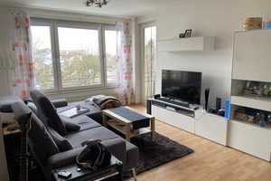 Freundliche 2-Raum-Wohnung mit EBK und Balkon in Wolfsburg – Hahnenkamp 8, 38442 Wolfsburg – Vorschaubild 1