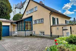 Provisionsfrei: freistehendes Einfamilienhaus mit Garten in absoluter Bestlage von Wiesbaden-Südost – Die vollständige Adresse der Immobilie erhältst du vom Anbieter., 65189 Südost, Wiesbaden – Vorschaubild 2
