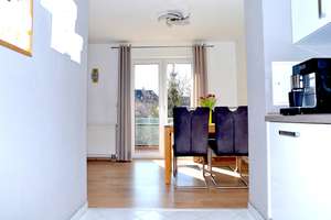 Ruhig gelegene Maisonette Wohnung mit Weitblick und Komfort
PREIS AUF ANFRAGE! – Die vollständige Adresse der Immobilie erhältst du vom Anbieter., 9125 Altchemnitz, Chemnitz – Vorschaubild 6
