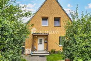 DHH zum Selbstgestalten | gemütlicher Garten + viel Potenzial | Bremerhaven-Schiffdorferdamm – 27574 Schiffdorferdamm, Bremerhaven – Vorschaubild 22