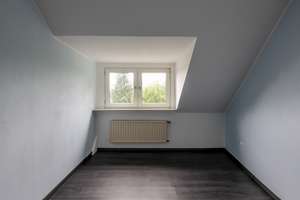 Welcome Home! Modernisierte 4,5- Raum-Dachgeschosswohnung mit rd. 93,9 m² und Garage in Frohnhausen  – Die vollständige Adresse der Immobilie erhältst du vom Anbieter., 45145 Frohnhausen, Essen – Vorschaubild 14