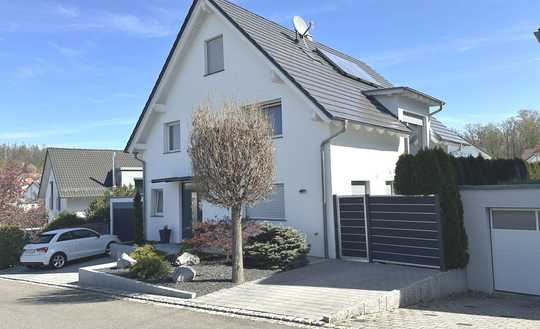 exklusives Einfamilienhaus zu verkaufen