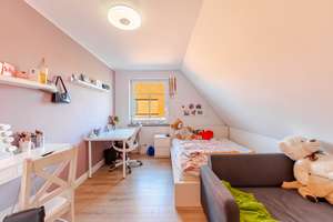 Stilvoll wohnen & arbeiten: Hochwertiges Zuhause mit Pool, PV-Anlage, Büro & 5 Schlafzimmern – Die vollständige Adresse der Immobilie erhältst du vom Anbieter., 47624 Kevelaer – Vorschaubild 25