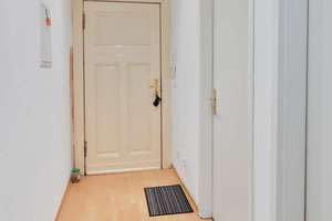 Vermietete 2-Zimmer-Wohnung mit Südwest Balkon in Berlin-Adlershof – Die vollständige Adresse der Immobilie erhältst du vom Anbieter., 12489 Adlershof, Berlin – Vorschaubild 3