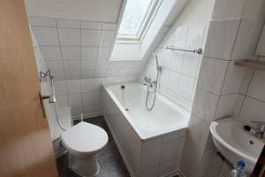 Renovierte DG Wohnung in Rheinnähe – Austraße 2, 47119 Laar, Duisburg – Vorschaubild 6