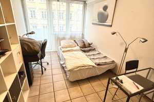 Stilvolle 1-Zimmer-Wohnung in München Maxvorstadt – Türkenstr. 80, 80799 München – Vorschaubild 1