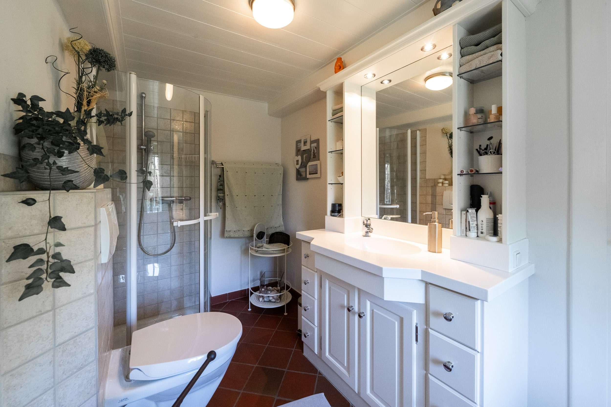 Immobilie in Risum-Lindholm - Idyllisches Friesenhaus unter Reet in bevorzugter Wohnlage - Bild 11