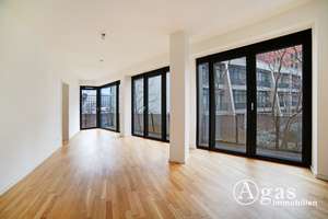 Großzügig geschnittene 2 Zimmer Wohnung mit ca. 78m², EBK und Balkon in Mitte! – Zimmerstraße 96, 10117 Mitte (Ortsteil), Berlin – Vorschaubild 1