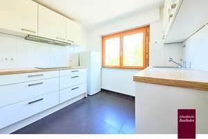 Attraktive, helle 3-Zimmer-DG-Wohnetage mit großem Balkon, Einbauküche und toller Aussicht +++ – 70374 Im Geiger, Stuttgart – Vorschaubild 18
