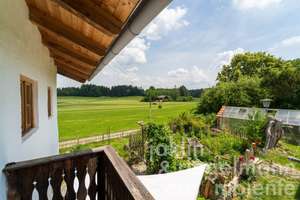 Ökologisch saniertes Bauernhaus mit 360 m² Wohnfläche, Ausbaureserve und eigenem Wald im Chiemgau – Die vollständige Adresse der Immobilie erhältst du vom Anbieter., 83547 Babensham – Vorschaubild 42