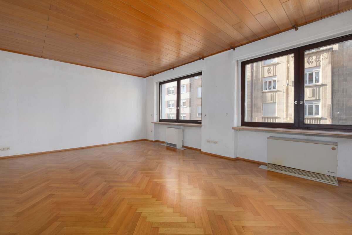 Immobilie in Pforzheim - Große 3-Zimmerwohnung im Herzen Pforzheimer Nordstadt! - Bild 2