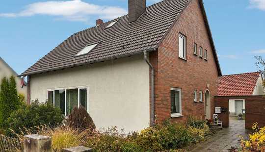 Bild von Vermieten oder Selbstnutzung - Zweifamilienhaus in Vechelde OT