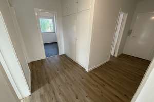 Frisch renovierte 3 Zimmer-Wohnung mit Balkon und modenisiertem Tageslichtbad mit Wanne – Eutiner Str. 20, 23554 Sankt Lorenz Nord, Lübeck – Vorschaubild 22