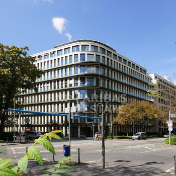Top Qualität in etablierter Liegenschaft
