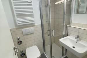 Saniertes und möbliertes Apartment mitten in der Stadt – Neckarstraße 14, 64283 Mitte, Darmstadt – Vorschaubild 3