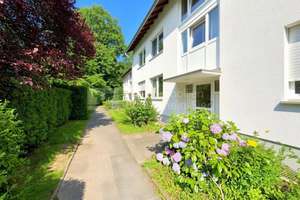 Freiwerdend! Traumhafte Wohnung mit Balkon und 2 Stellplätzen!