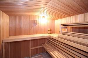 Charme und Charakter inklusive: Teilunterkellertes Wohnhaus mit Wintergarten, Sauna und Swimmingpool – Die vollständige Adresse der Immobilie erhältst du vom Anbieter., 24837 Schleswig – Vorschaubild 19