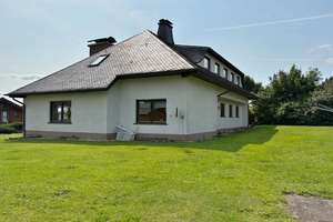 **Großzügiges Wohnhaus mit Schwimmbad und Einliegerwohnung in der Eifel** – Die vollständige Adresse der Immobilie erhältst du vom Anbieter., 54608 Bleialf – Vorschaubild 23
