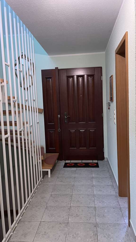 Immobilie in Salzatal - Eintreten und wohlfühlen, hübsches Einfamilienhaus mit zauberhaften Garten! - Bild 2