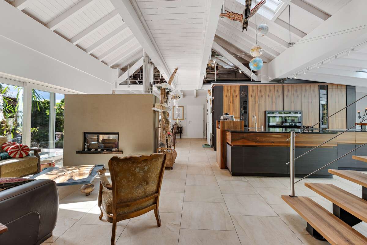 Immobilie in Affing - Exklusive Villa auf einzigartigem Grundstück in Affing - Bild 4