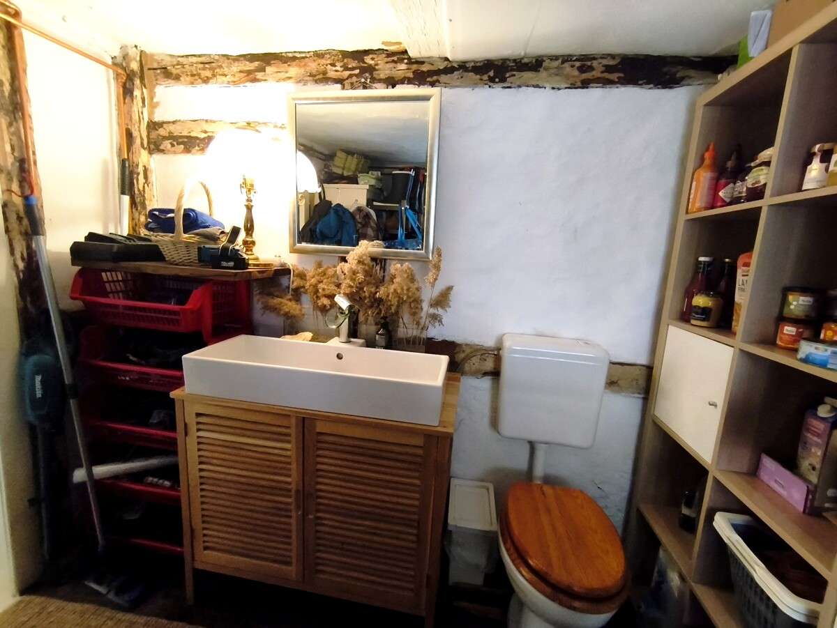 Immobilie in Amt Neuhaus - Historisches Fachwerkhaus auf großzügigem Grundstück in den Elbtalauen - Bild 3