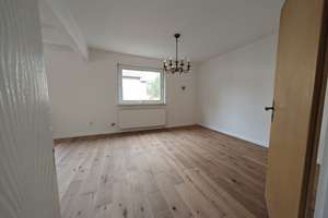 Gepflegte 4-Zimmer Doppelhaushälfte mit Garage in Hannover-Leinhausen – Heimatweg 9, 30419 Leinhausen, Hannover – Vorschaubild 11