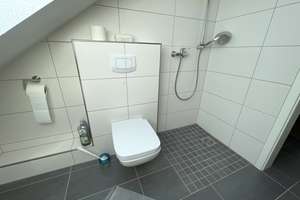 Familienfreundliches und modernisiertes Reihenhaus mit Garten & Garage auf der Karthause – Die vollständige Adresse der Immobilie erhältst du vom Anbieter., 56075 Karthäuserhofgelände, Koblenz – Vorschaubild 3