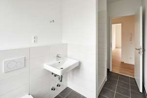2-Zimmer-Wohnung mit WBS 100 – Liebenwalder Str. 15, 13055 Alt-Hohenschönhausen, Berlin – Vorschaubild 8