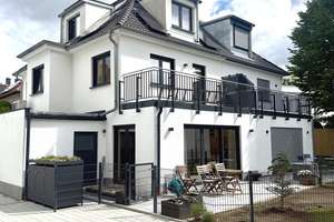 Neubau: traumhafte DHH mit hochwertiger Ausstattung, voll möbliert, mit Balkon und Garten zur Miete – Ernst-Platz-Straße 2H, 80992 Moosach-Bahnhof, München – Vorschaubild 6
