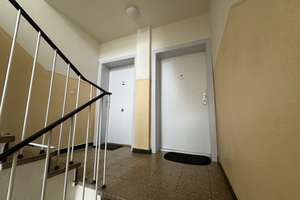 Solides Mehrfamilienhaus mit einer Gewerbeeinheit in zentraler Lage von Düsseldorf – Die vollständige Adresse der Immobilie erhältst du vom Anbieter., 40591 Wersten, Düsseldorf – Vorschaubild 24