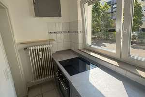 Sanierte 1-Zimmer Hochparterre Wohnung mit Einbauküche und Balkon  – Benditstraße 2, 90763 Nördliche Südstadt, Fürth – Vorschaubild 7